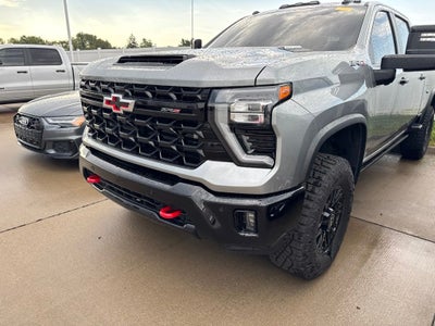 2025 Chevrolet Silverado 2500HD 4WD Crew Cab Standard Bed ZR2