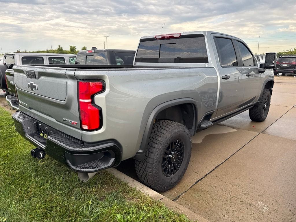 2025 Chevrolet Silverado 2500HD 4WD Crew Cab Standard Bed ZR2