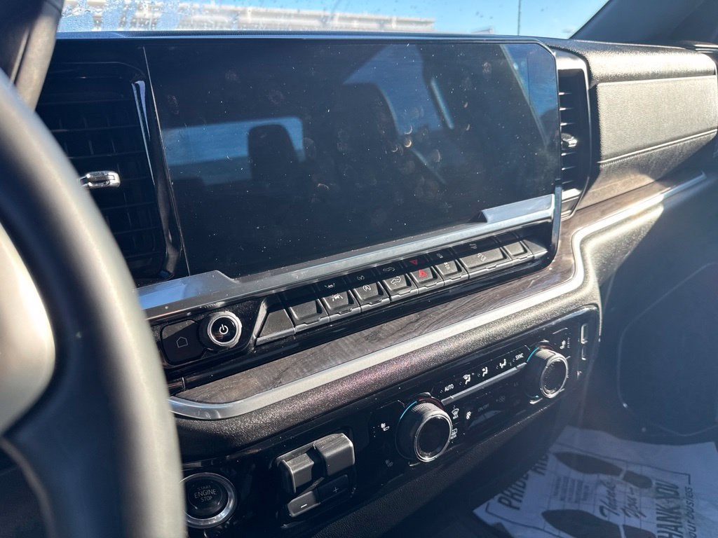 2025 Chevrolet Silverado 1500 4WD Crew Cab Short Bed LTZ