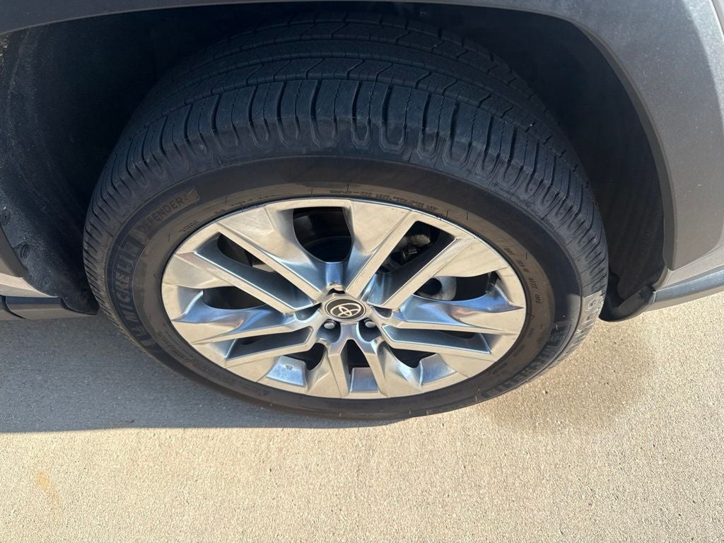 2021 Toyota RAV4 Limited