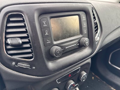 2018 Jeep Compass Latitude FWD