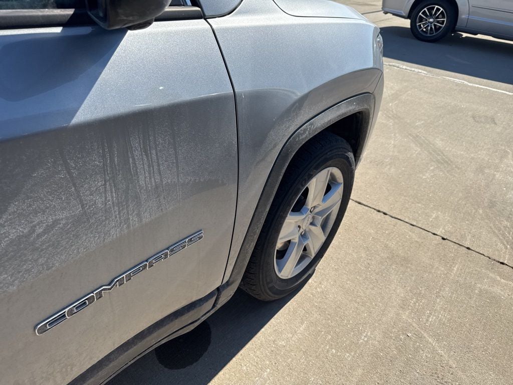 2022 Jeep Compass Latitude FWD