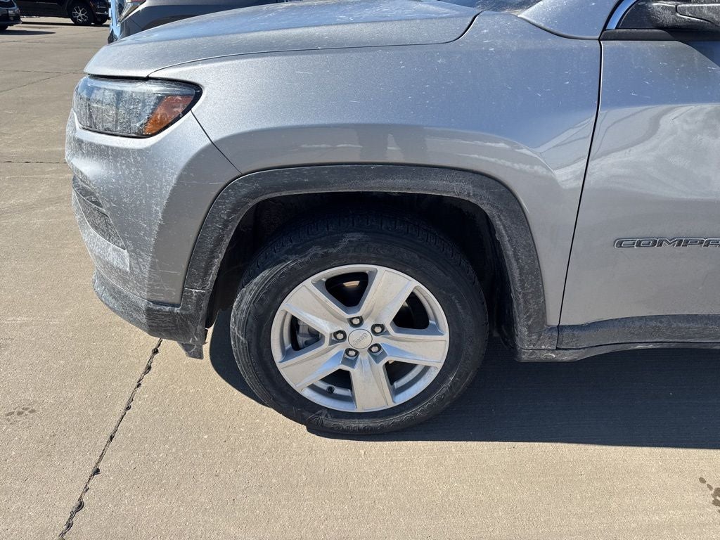 2022 Jeep Compass Latitude FWD