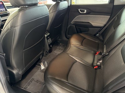 2022 Jeep Compass Latitude FWD