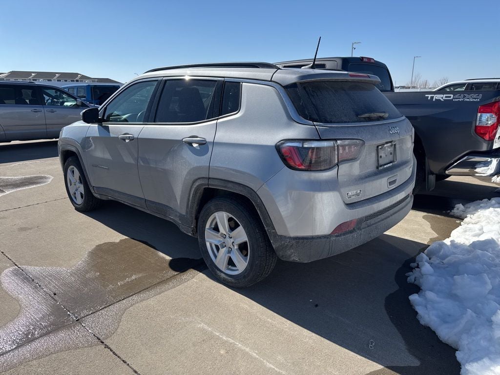 2022 Jeep Compass Latitude FWD