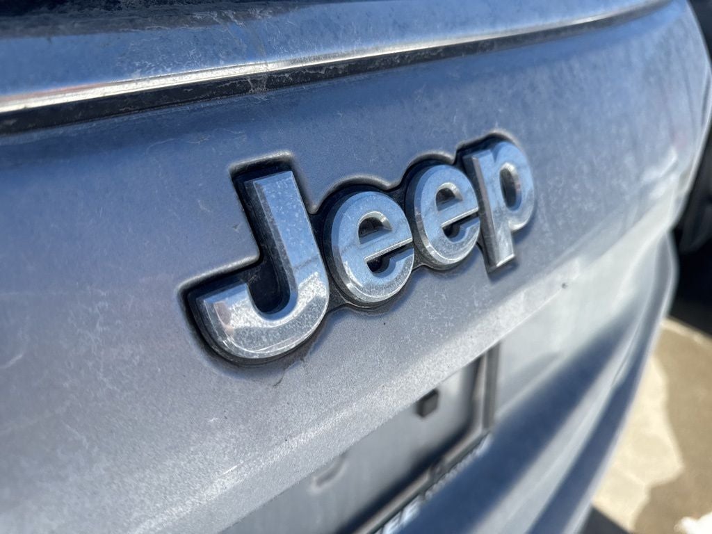 2022 Jeep Compass Latitude FWD