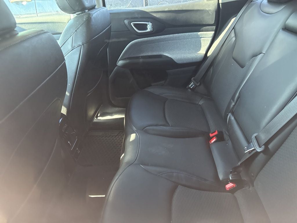 2022 Jeep Compass Latitude FWD