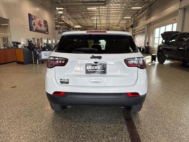 2026 Jeep Compass COMPASS LATITUDE ALTITUDE 4X4