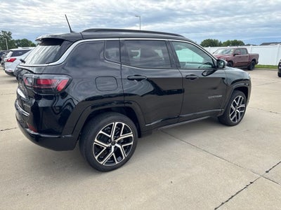 2025 Jeep Compass Limited 4x4