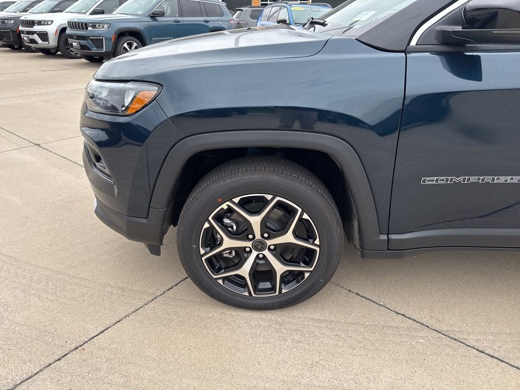 2026 Jeep Compass COMPASS LIMITED 4X4