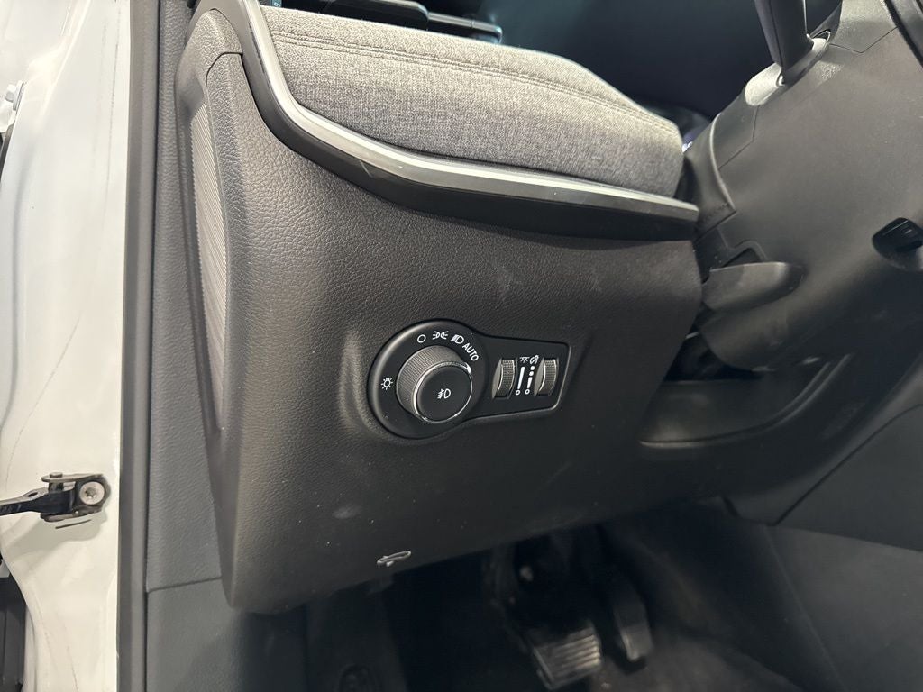 2023 Jeep Compass Latitude Lux FWD