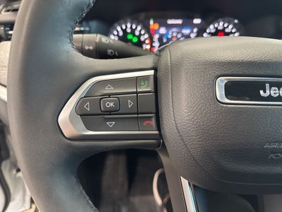 2023 Jeep Compass Latitude Lux FWD