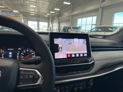 2023 Jeep Compass Latitude Lux FWD