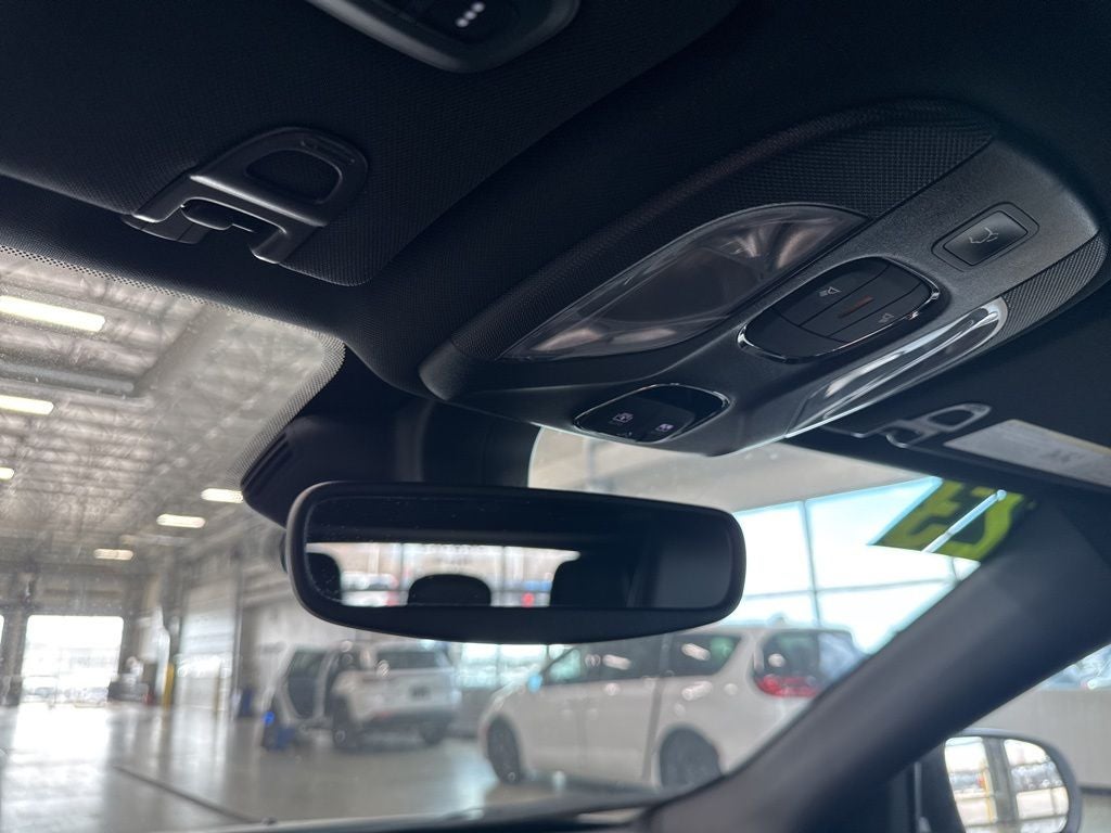 2023 Jeep Compass Latitude Lux FWD