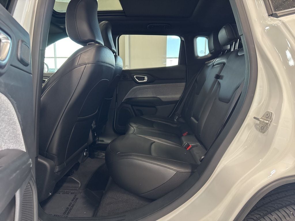 2023 Jeep Compass Latitude Lux FWD