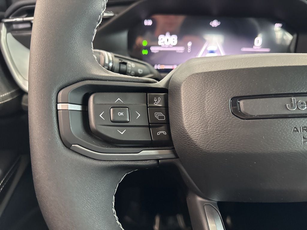 2026 Jeep Cherokee CHEROKEE LAREDO 4X4