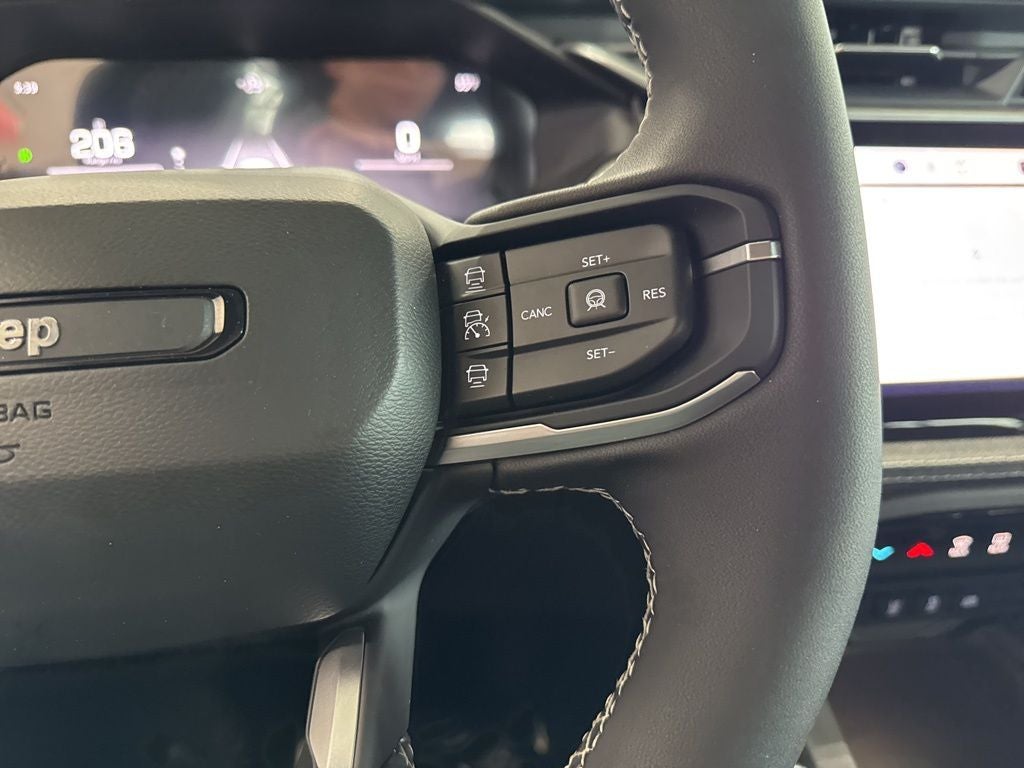 2026 Jeep Cherokee CHEROKEE LAREDO 4X4