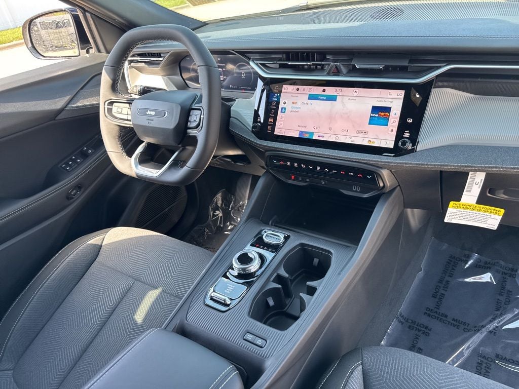 2026 Jeep Cherokee CHEROKEE LAREDO 4X4
