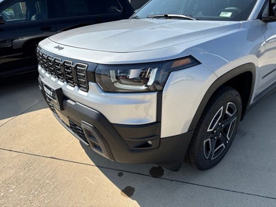 2026 Jeep Cherokee CHEROKEE LAREDO 4X4