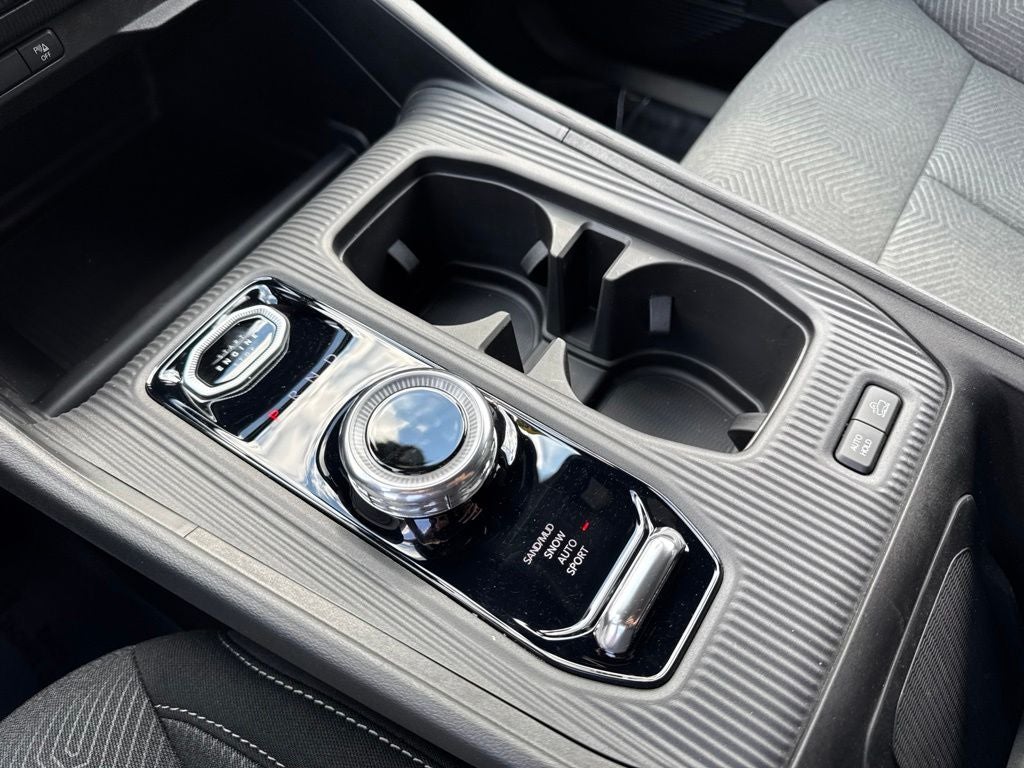 2026 Jeep Cherokee CHEROKEE LAREDO 4X4