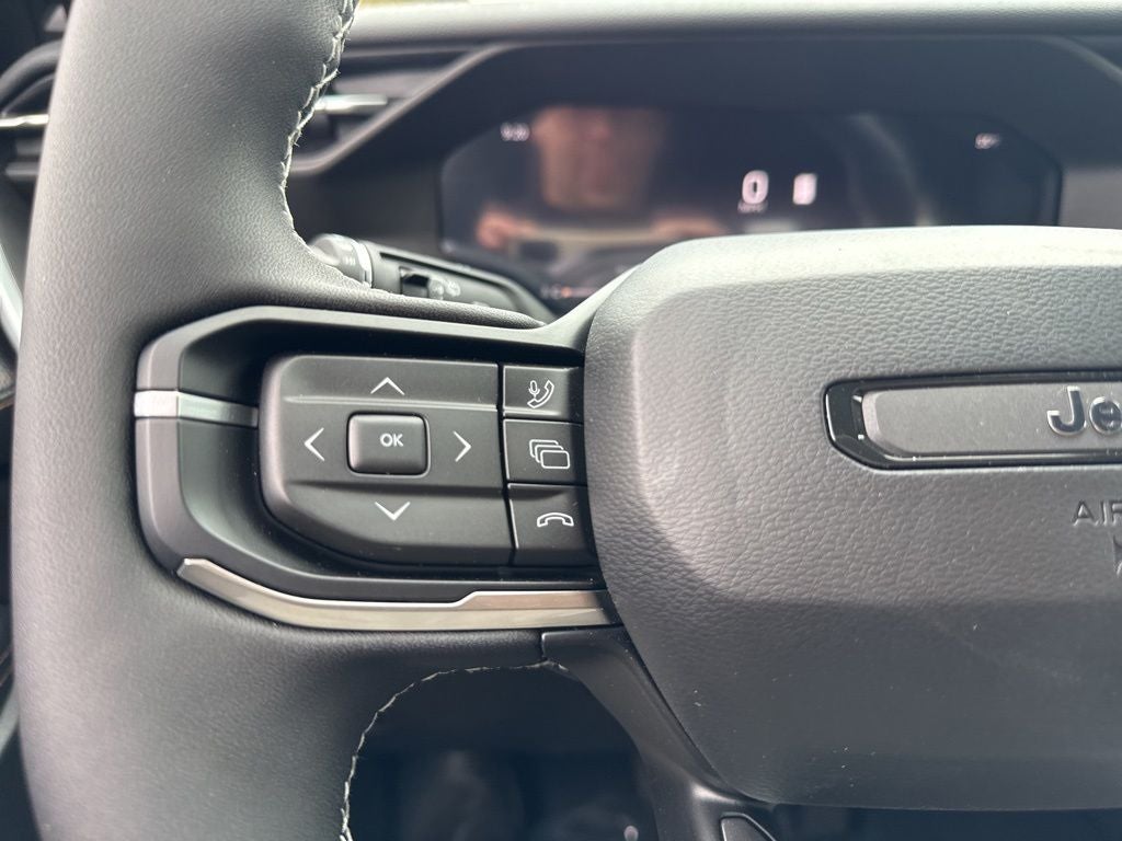 2026 Jeep Cherokee CHEROKEE OVERLAND 4X4