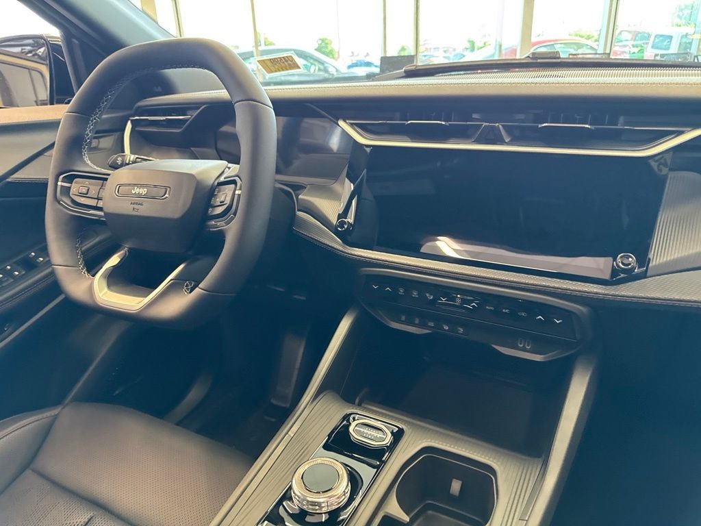 2026 Jeep Cherokee CHEROKEE OVERLAND 4X4
