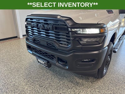 2025 RAM Ram 3500 RAM 3500 TRADESMAN CREW CAB 4X4 6'4' BOX