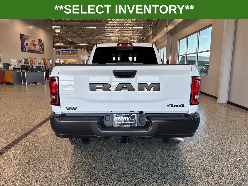 2025 RAM Ram 3500 RAM 3500 TRADESMAN CREW CAB 4X4 6'4' BOX