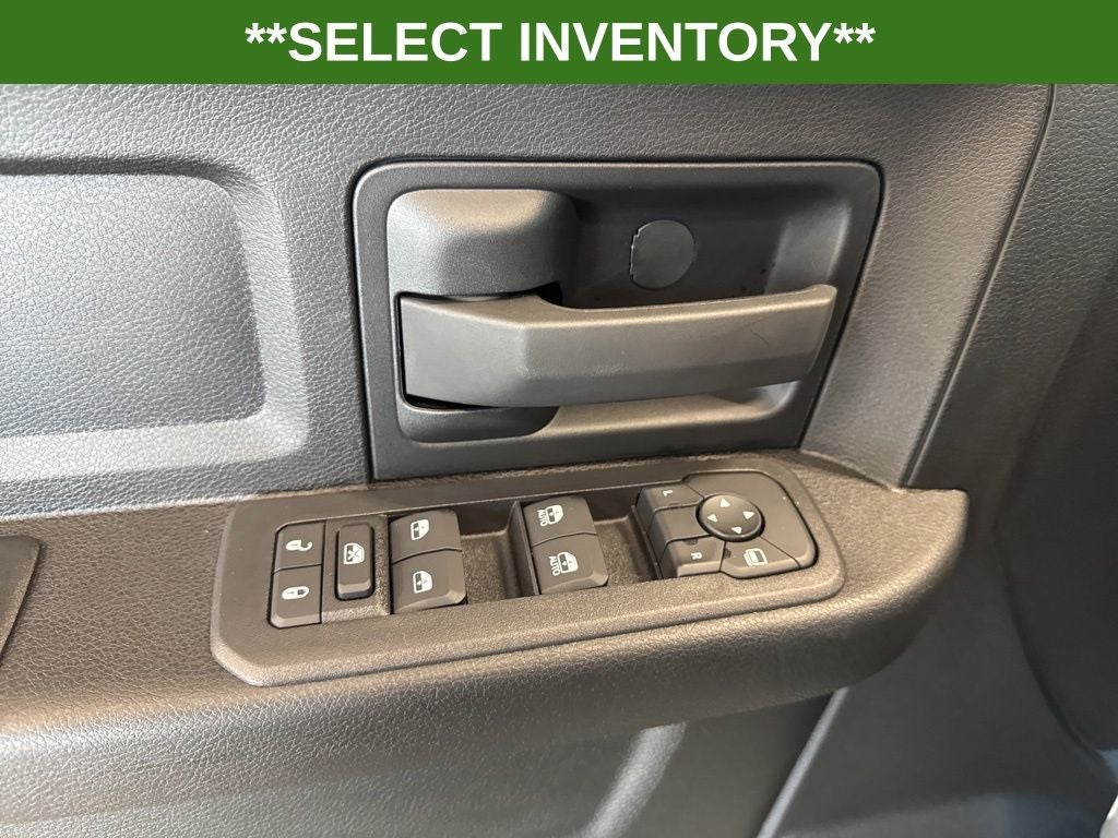 2025 RAM Ram 3500 RAM 3500 TRADESMAN CREW CAB 4X4 6'4' BOX