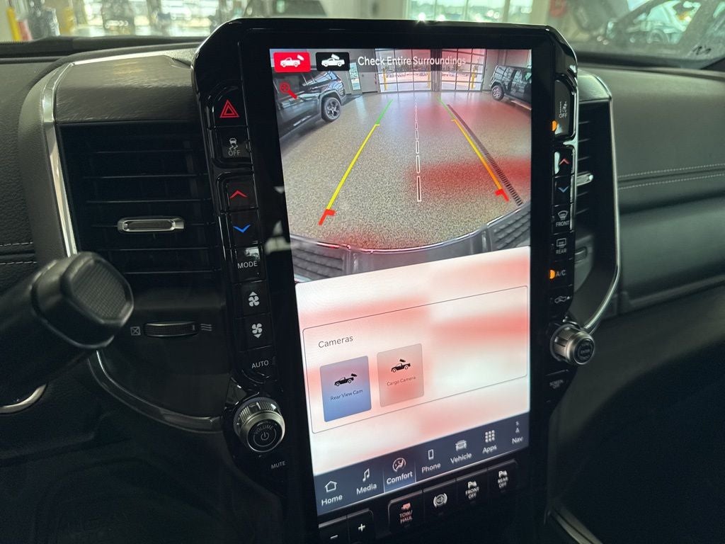 2025 RAM 2500 Laramie Crew Cab 4x4 6'4' Box