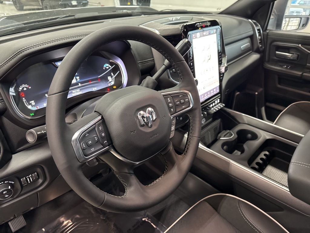 2025 RAM 2500 Laramie Crew Cab 4x4 6'4' Box