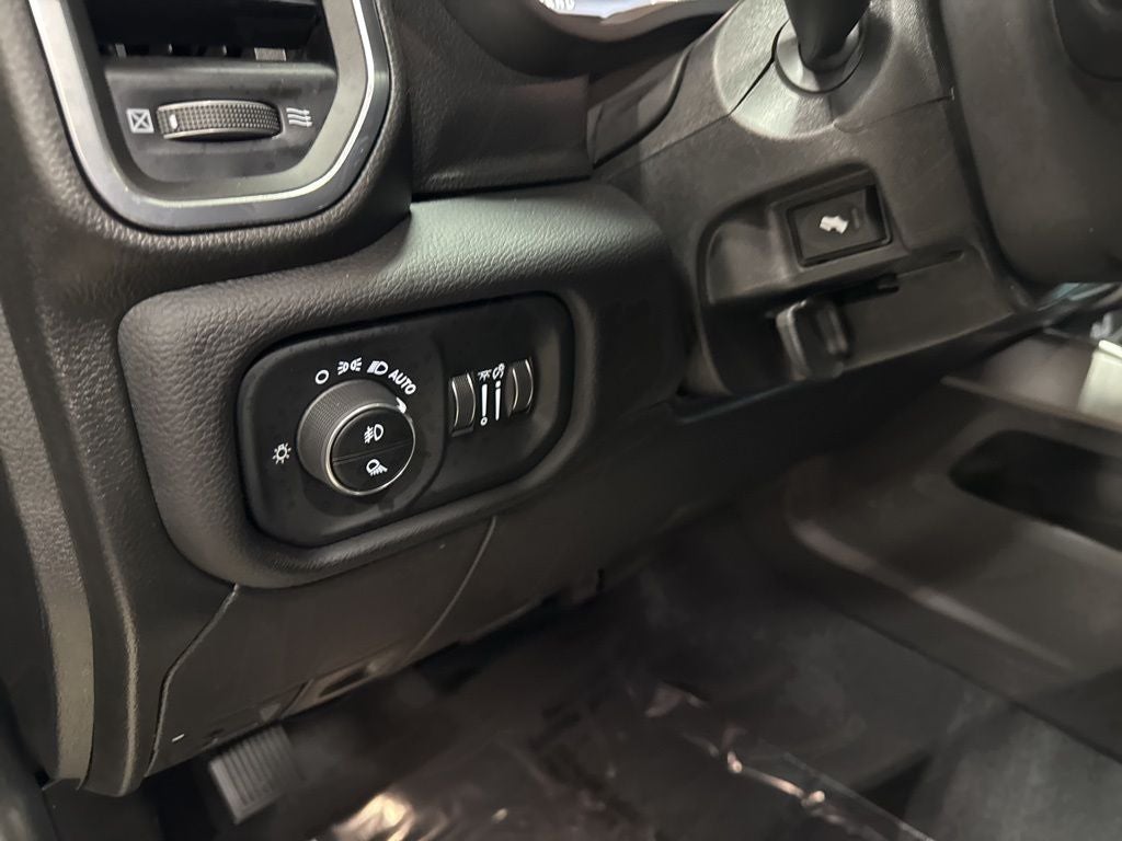 2025 RAM 2500 Laramie Crew Cab 4x4 6'4' Box