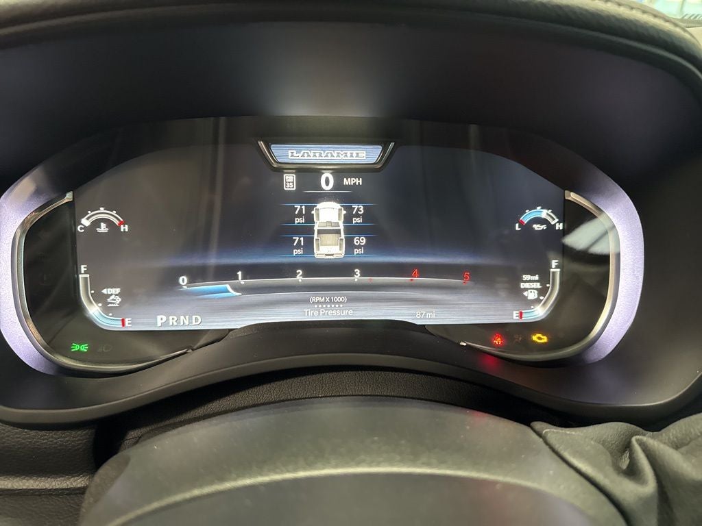 2025 RAM 2500 Laramie Crew Cab 4x4 6'4' Box