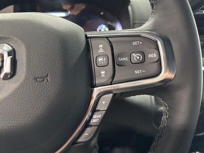 2025 RAM 2500 Laramie Crew Cab 4x4 6'4' Box