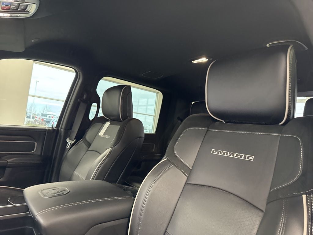 2025 RAM 2500 Laramie Crew Cab 4x4 6'4' Box