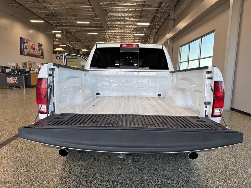 2017 RAM 1500 Big Horn Crew Cab 4x4 5'7' Box