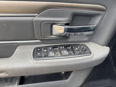 2017 RAM 1500 Big Horn Crew Cab 4x4 5'7' Box