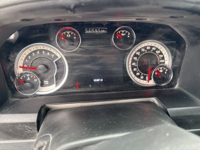 2017 RAM 1500 Big Horn Crew Cab 4x4 5'7' Box