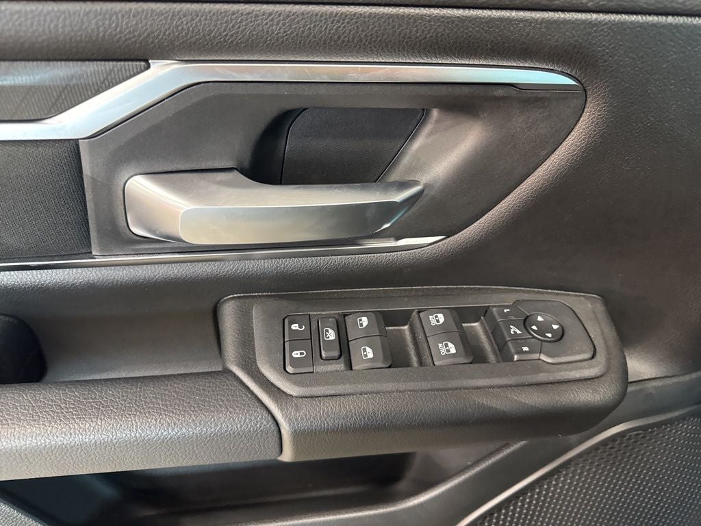 2025 RAM Ram 1500 RAM 1500 BIG HORN CREW CAB 4X4 5'7' BOX