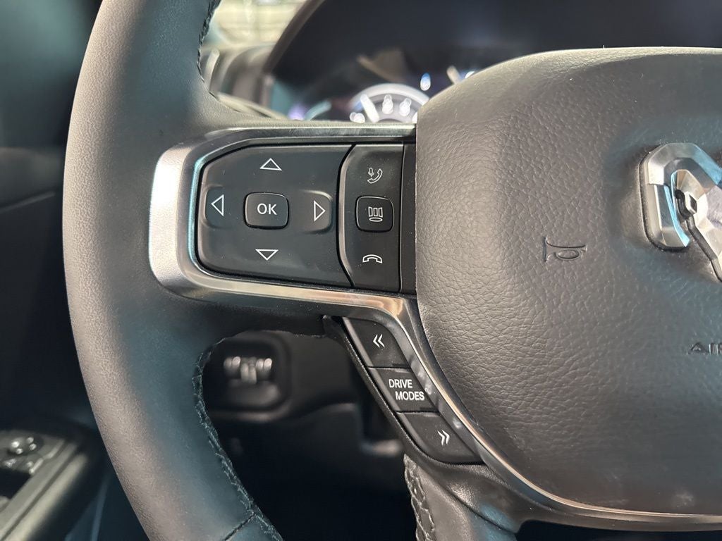 2025 RAM Ram 1500 RAM 1500 BIG HORN CREW CAB 4X4 5'7' BOX