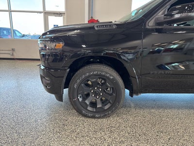 2025 RAM Ram 1500 RAM 1500 BIG HORN CREW CAB 4X4 5'7' BOX