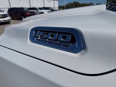 2026 RAM 1500 Laramie Crew Cab 4x4 5'7' Box