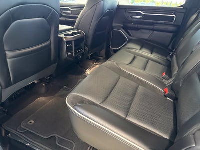 2026 RAM 1500 Laramie Crew Cab 4x4 5'7' Box