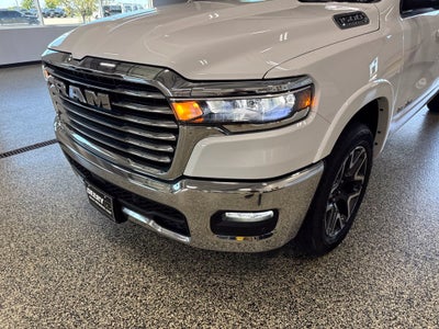 2026 RAM 1500 Laramie Crew Cab 4x4 5'7' Box