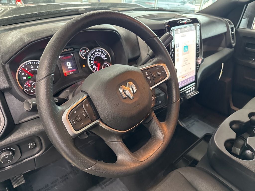 2026 RAM Ram 2500 RAM 2500 BLACK EXPRESS CREW CAB 4X4 6'4' BOX