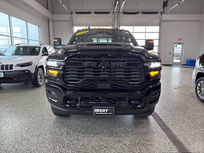 2026 RAM Ram 2500 RAM 2500 BLACK EXPRESS CREW CAB 4X4 6'4' BOX