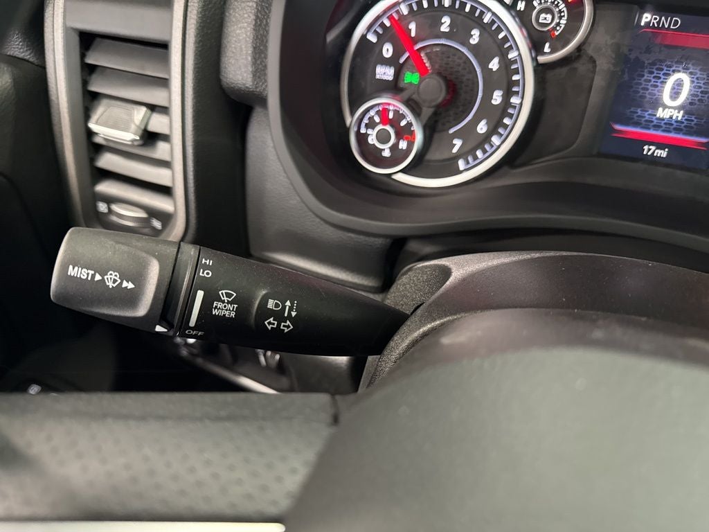 2026 RAM Ram 2500 RAM 2500 BLACK EXPRESS CREW CAB 4X4 6'4' BOX