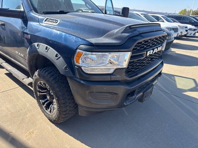 2022 RAM 2500 Tradesman Crew Cab 4x4 6'4' Box