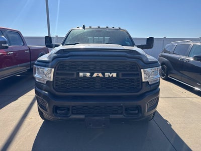 2022 RAM 2500 Tradesman Crew Cab 4x4 6'4' Box