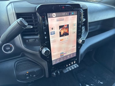 2026 RAM Ram 2500 RAM 2500 BLACK EXPRESS CREW CAB 4X4 6'4' BOX